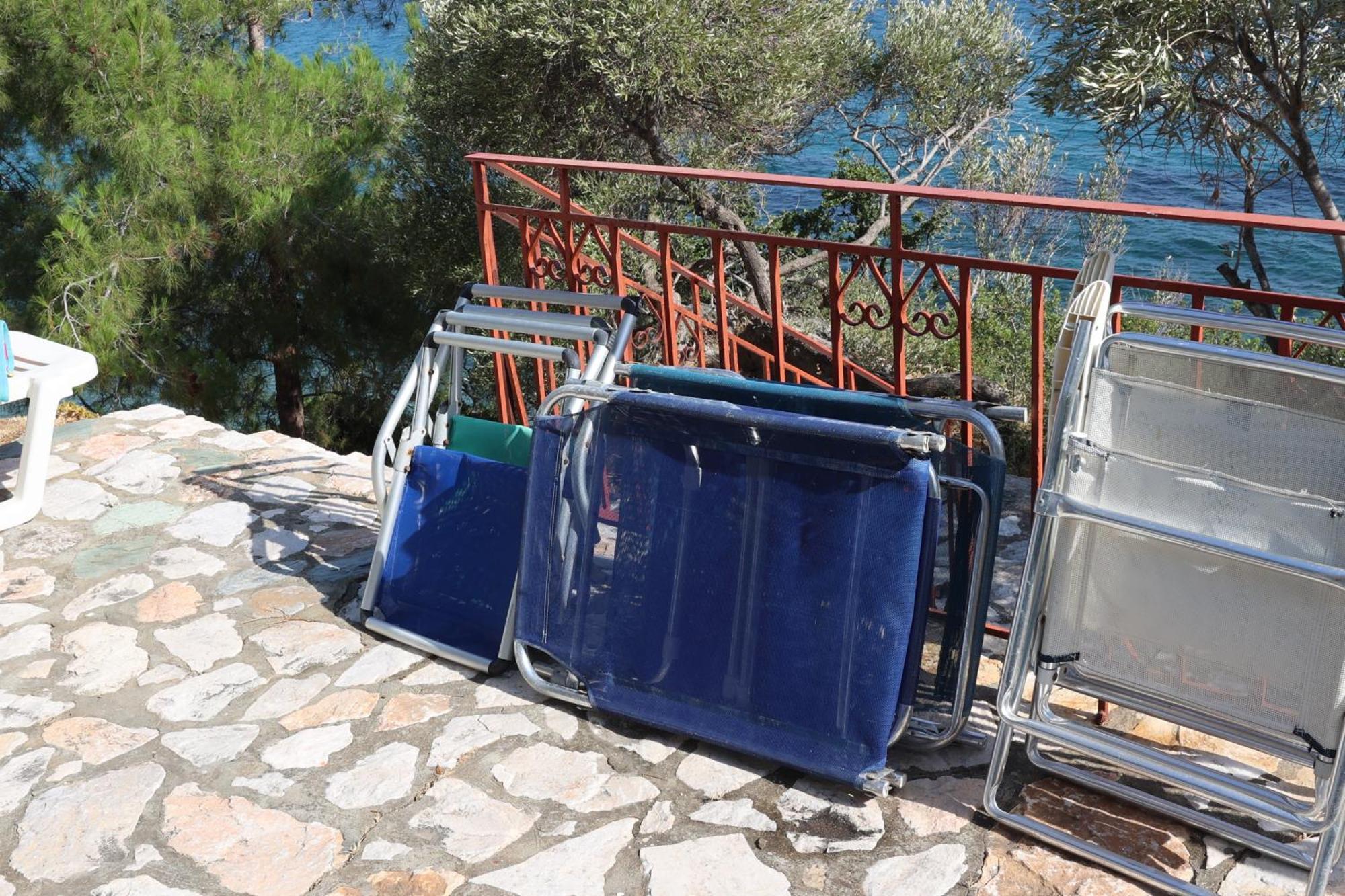 Δωμάτια Κόκκινος Πύργος Plomari Екстериор снимка