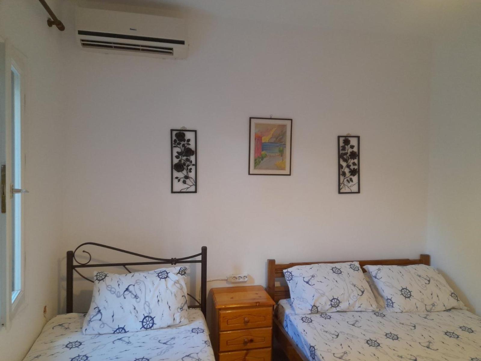Δωμάτια Κόκκινος Πύργος Plomari Екстериор снимка